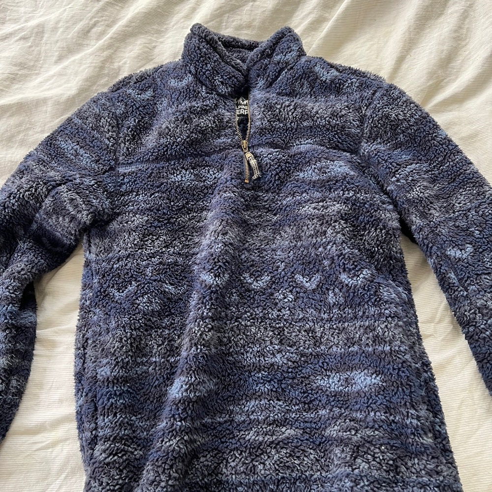 Women’s Blue Sherpa Pullover